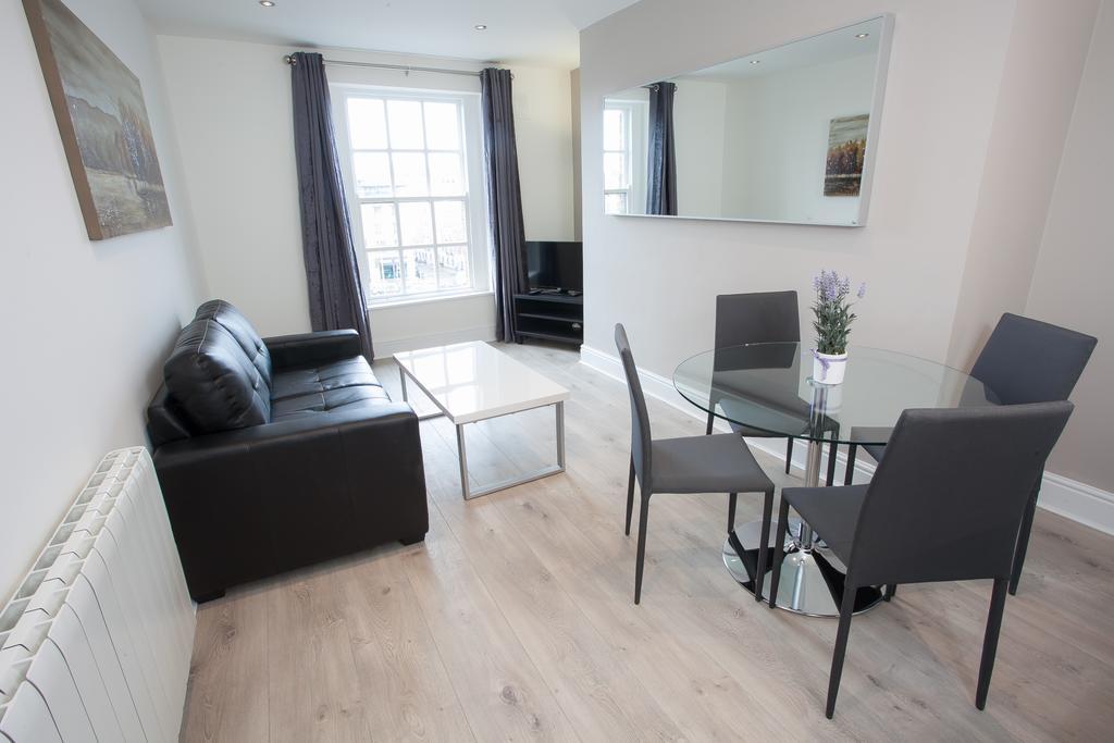 Temple Bar Essex Apartments Dublin Exterior photo