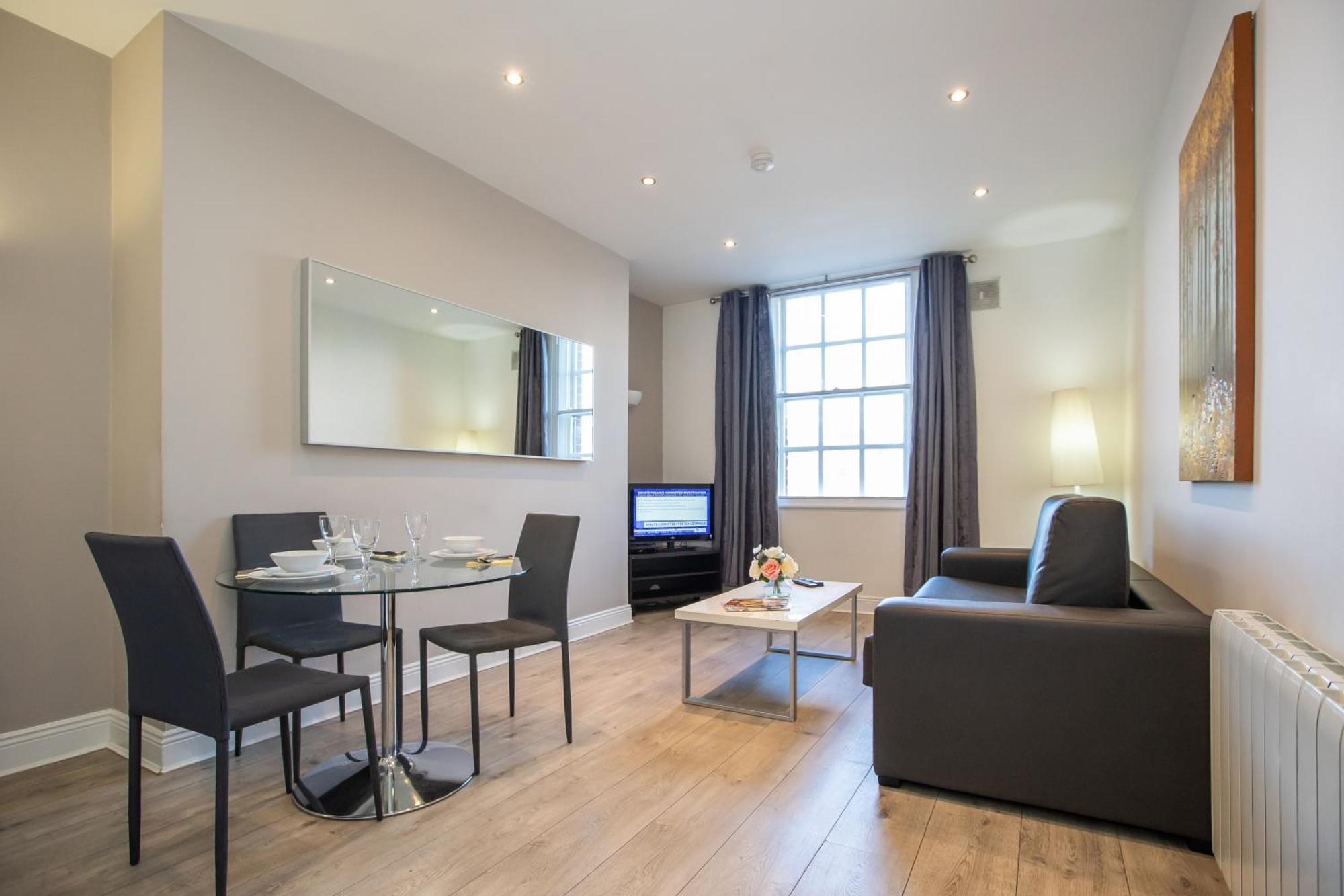 Temple Bar Essex Apartments Dublin Exterior photo