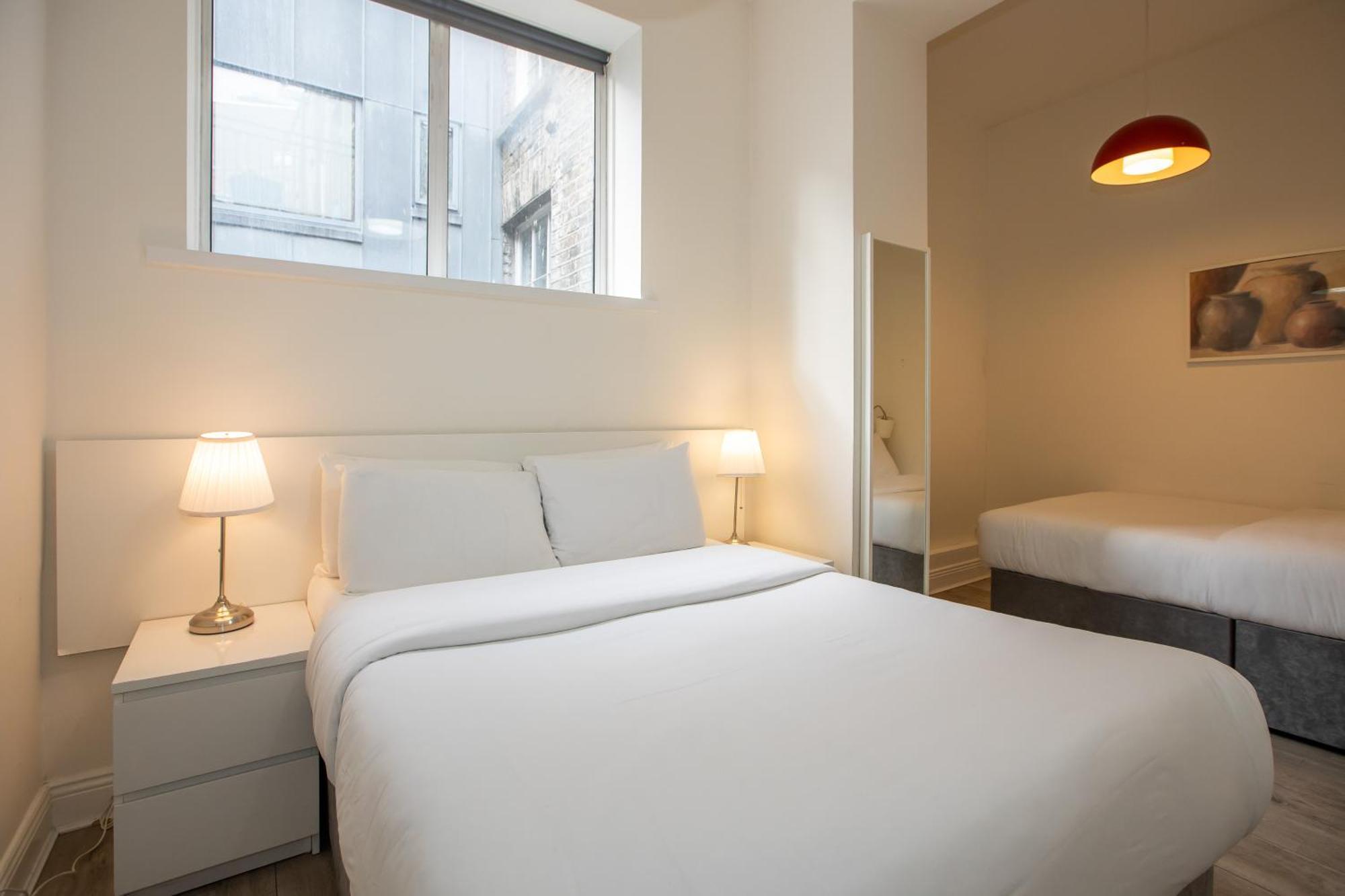 Temple Bar Essex Apartments Dublin Exterior photo