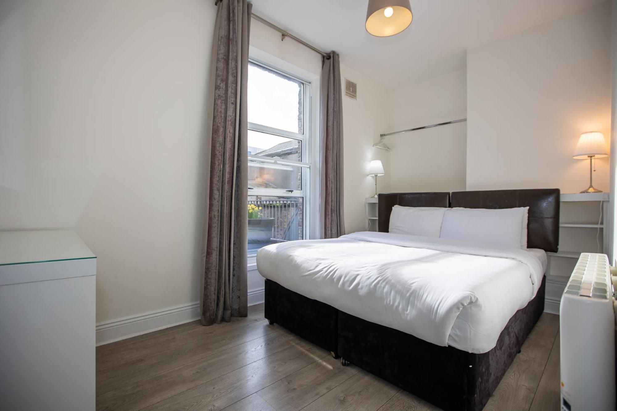 Temple Bar Essex Apartments Dublin Exterior photo